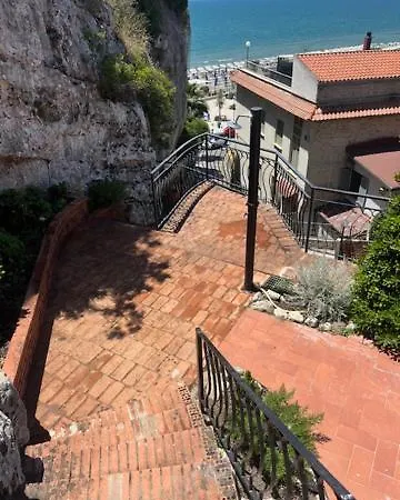 Castrum Argenti 明图尔诺